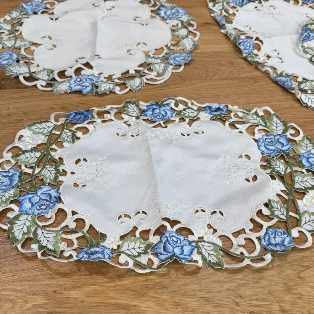 4pc Blue Rose Embroidered Table Linen Set Cutwork Floral Doilies Placemats White